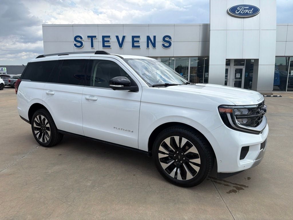 2025 Ford Expedition Platinum in Oxford White — front three-quarter view